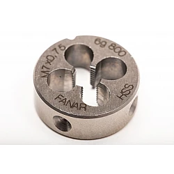 Gängsnitt M7 x 0, 75 DIN-EN 22568 HSS 800, Fanar