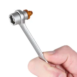 Bromsluftningssats 6 Delar med Bromsrörsnycklar 7-11 mm, Slangar, Plastväska, BETA Tools