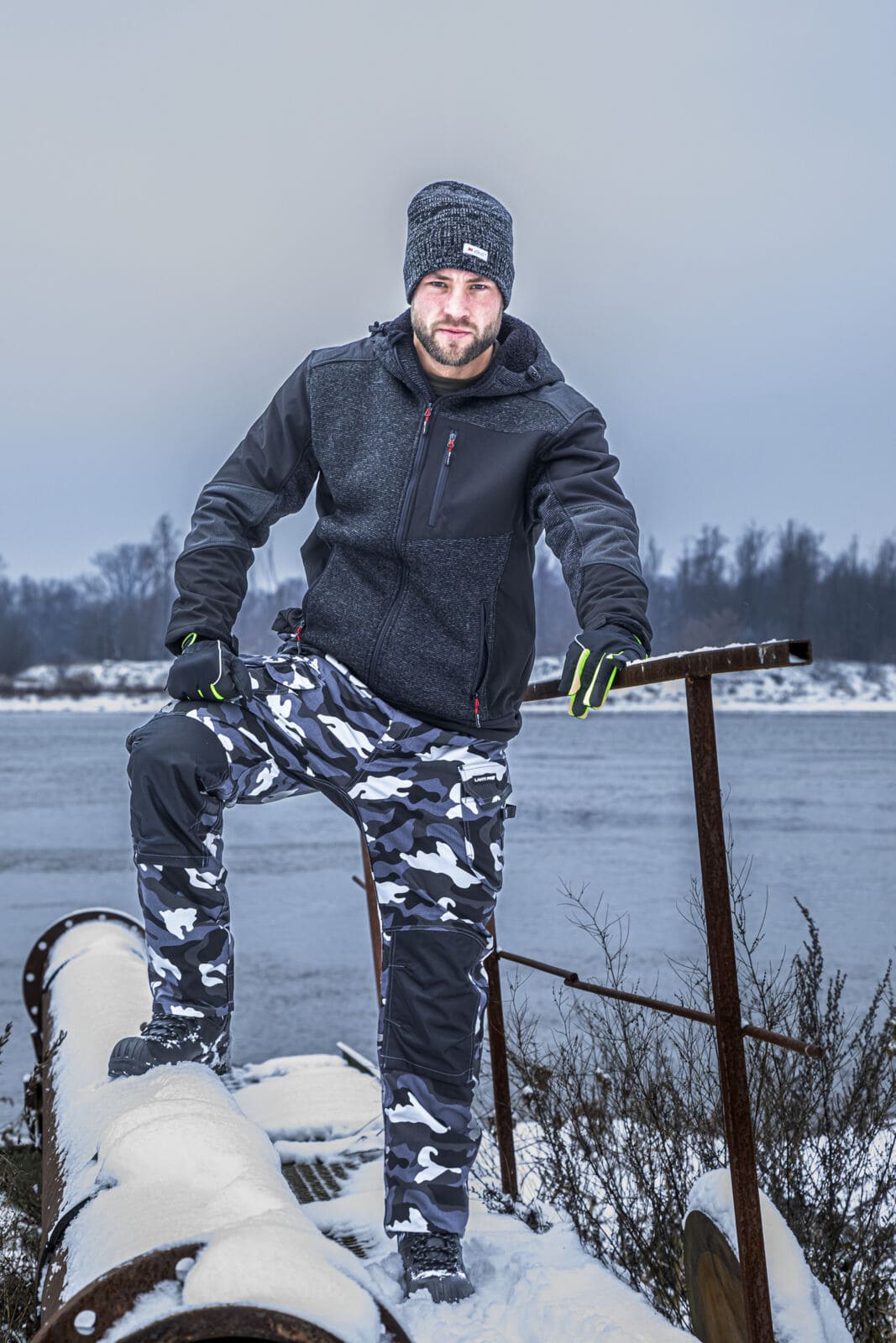 Work Gloves Insulated, Fleece, Water Resistant, Velcro, LAHTI PRO