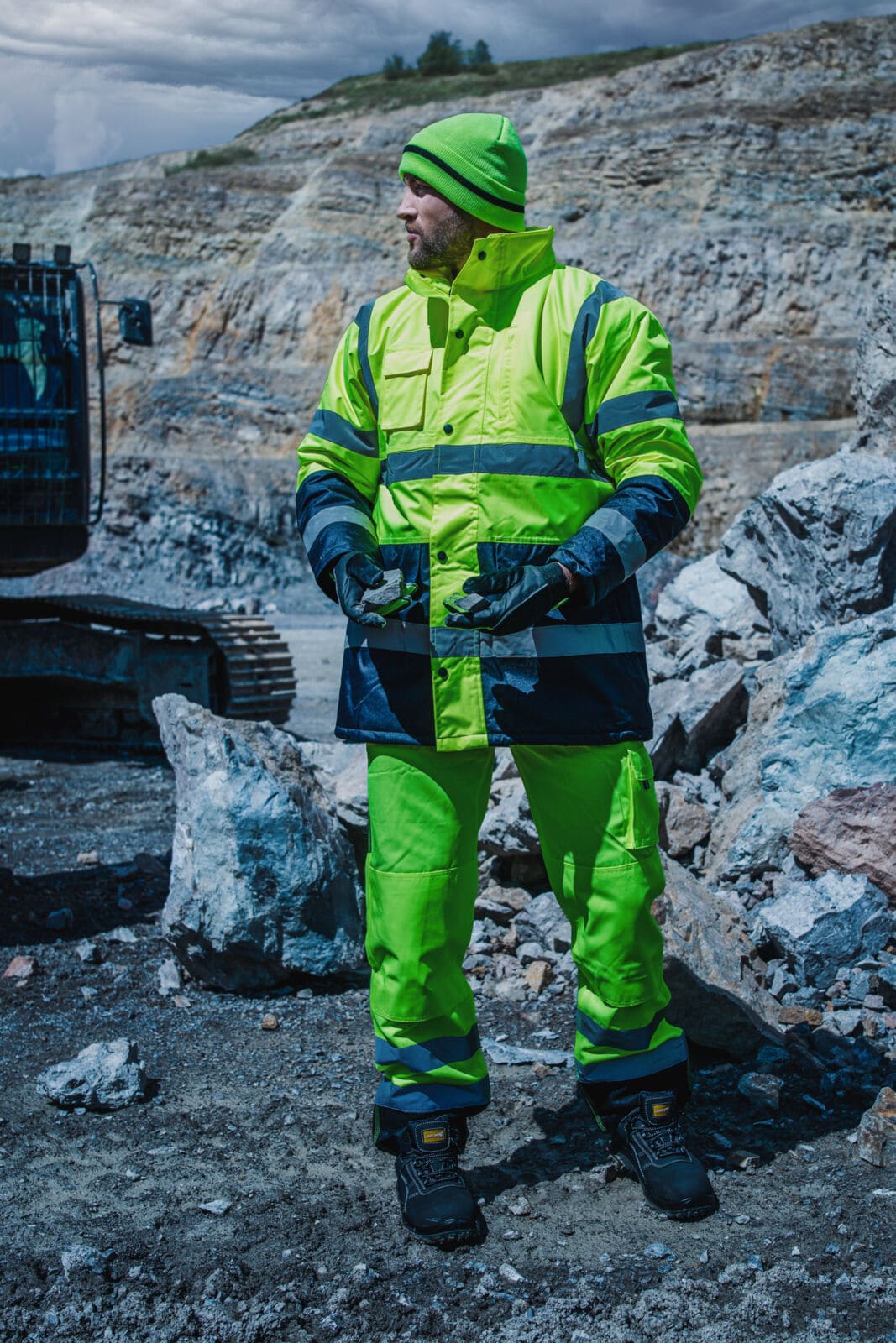 Work Gloves Insulated, Fleece, Water Resistant, Velcro, LAHTI PRO