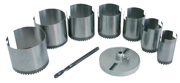Wolfram Hole Saw 7Pc set 26-63 mm (26, 32, 38 , 45, 50, 56, 63), Height 50 mm. Polished Saws with Hardened Teeth. Locating Plate and Leading Drill 6 mm (Blackened). Blister Card.