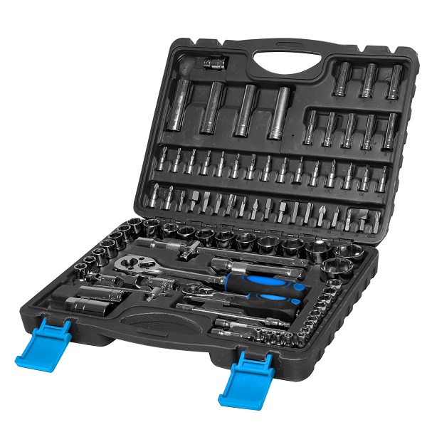 94 Pc Socket set 1/2 and 1/4 Drive 4-32 mm