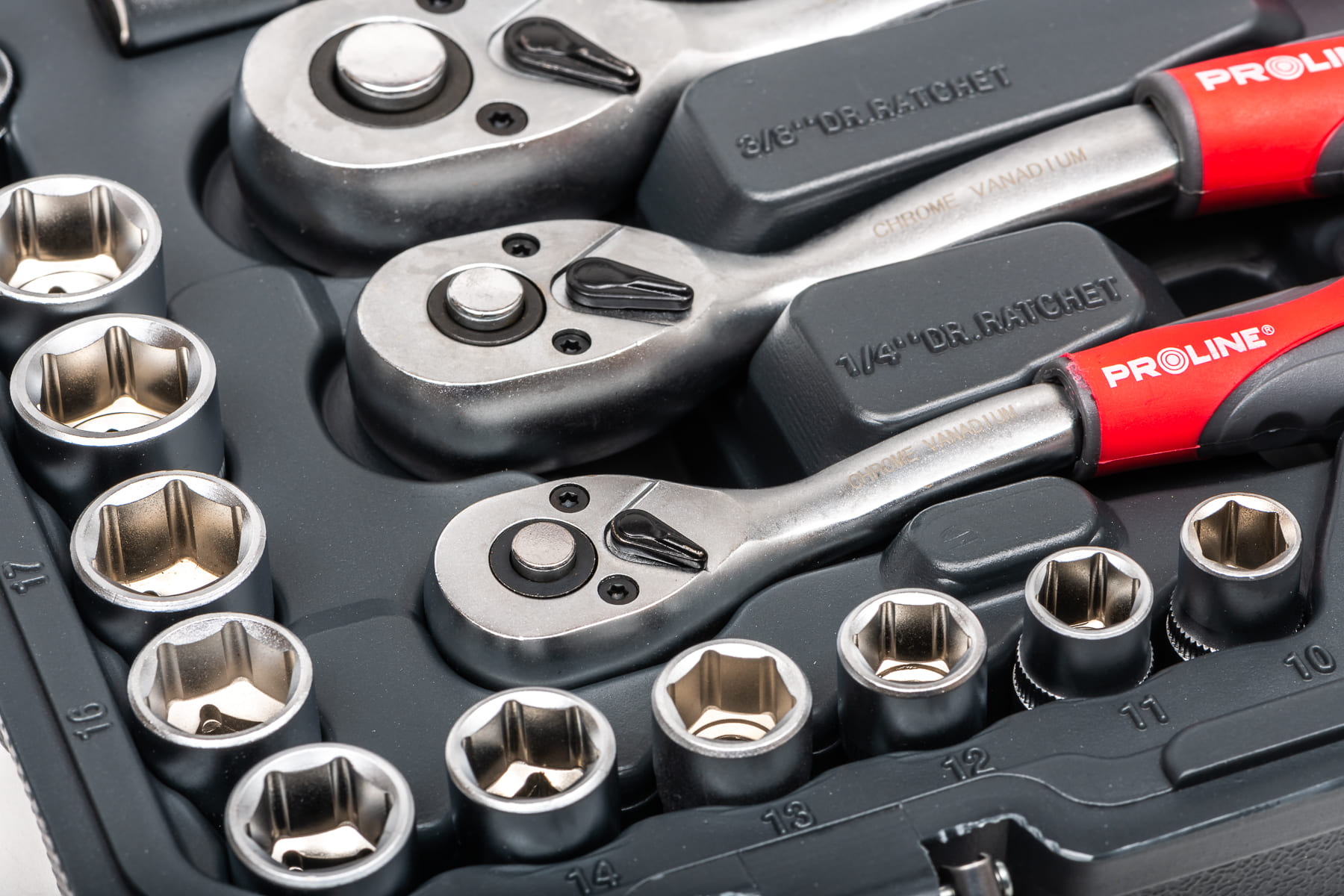 Socket set 150 pcs 1/41/23/84-32 mm, Proline