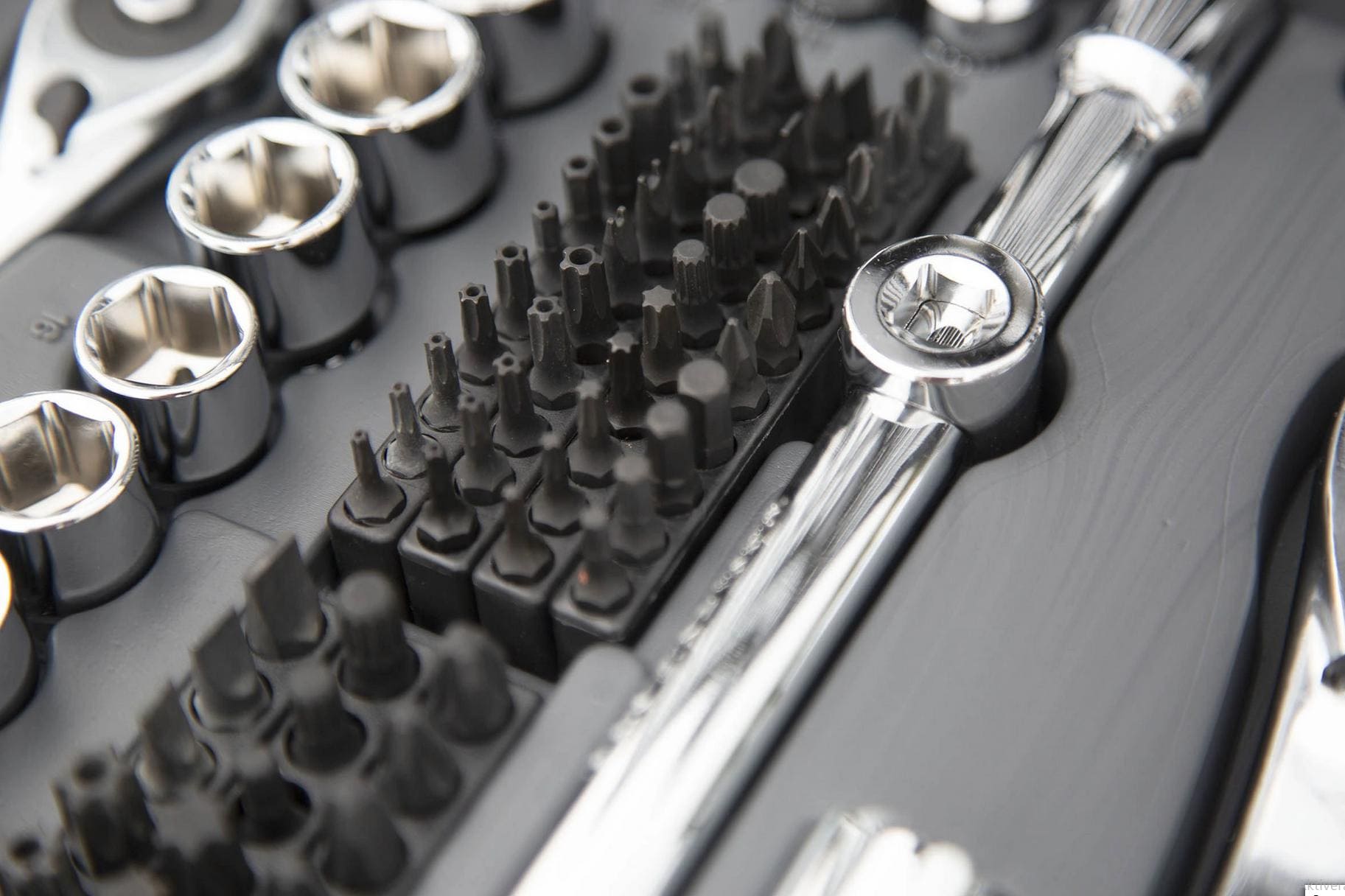 Metric Socket Wrench set 217 pcs, 1/4, 3/8, 1/2, 3.5-32 mm, Long and Short Sockets, with U-Ring Wrenches, CRV, Proline