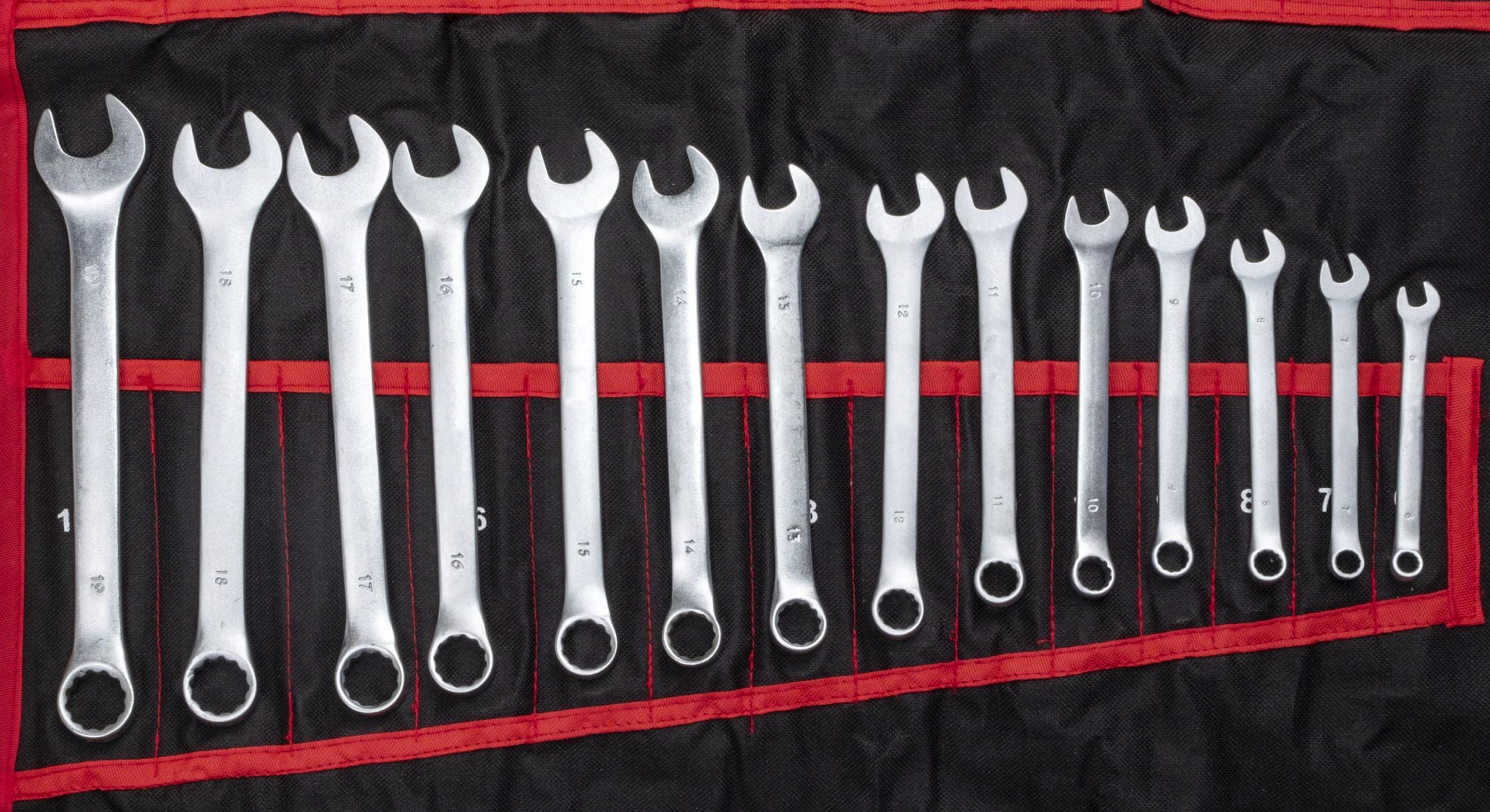Nyckelsats 47 delar - kombinycklar, TORX, bromsnycklar, CRV stål, för professionell bruk, tygetui med fickor
