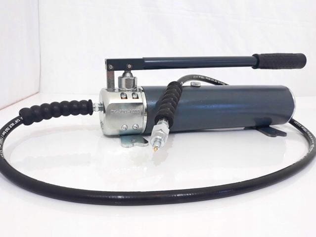 Hydrauliskt handpump, tvåstegs 700 bar