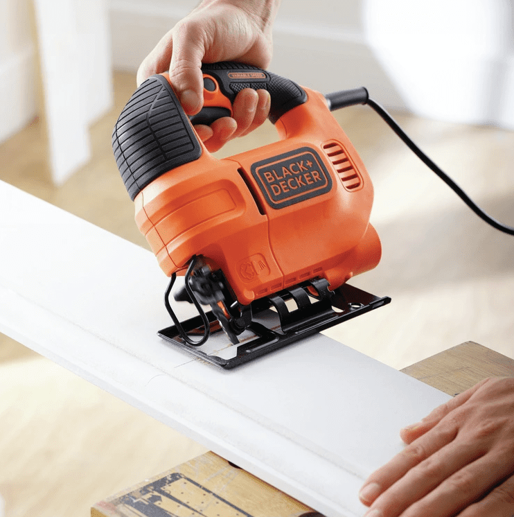 Elektriskt sticksåg, variabel hastighet, 520W, sågdjup 70 mm, Black+Decker