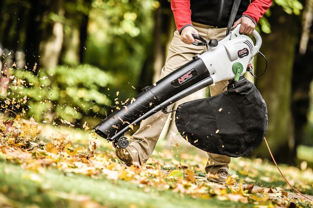 Lövblås eldriven, lövsug - 240V 3000W lövuppsamlare, 14 m3/min, 45L, 10:1, 8000-14000 RPM, NAC