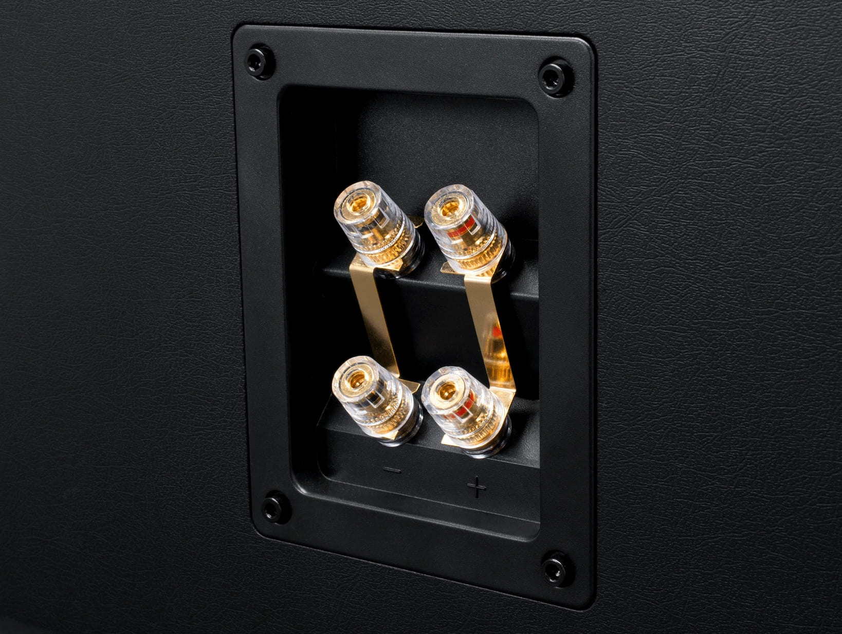 Centerhögtalare 3-vägs 4 ohm, 120W