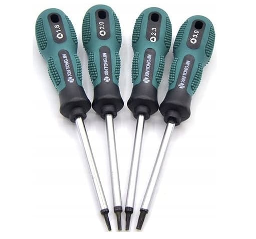 Triangle Screwdrivers, set of 4 screwdrivers with triangular-shaped tips, magnetic.