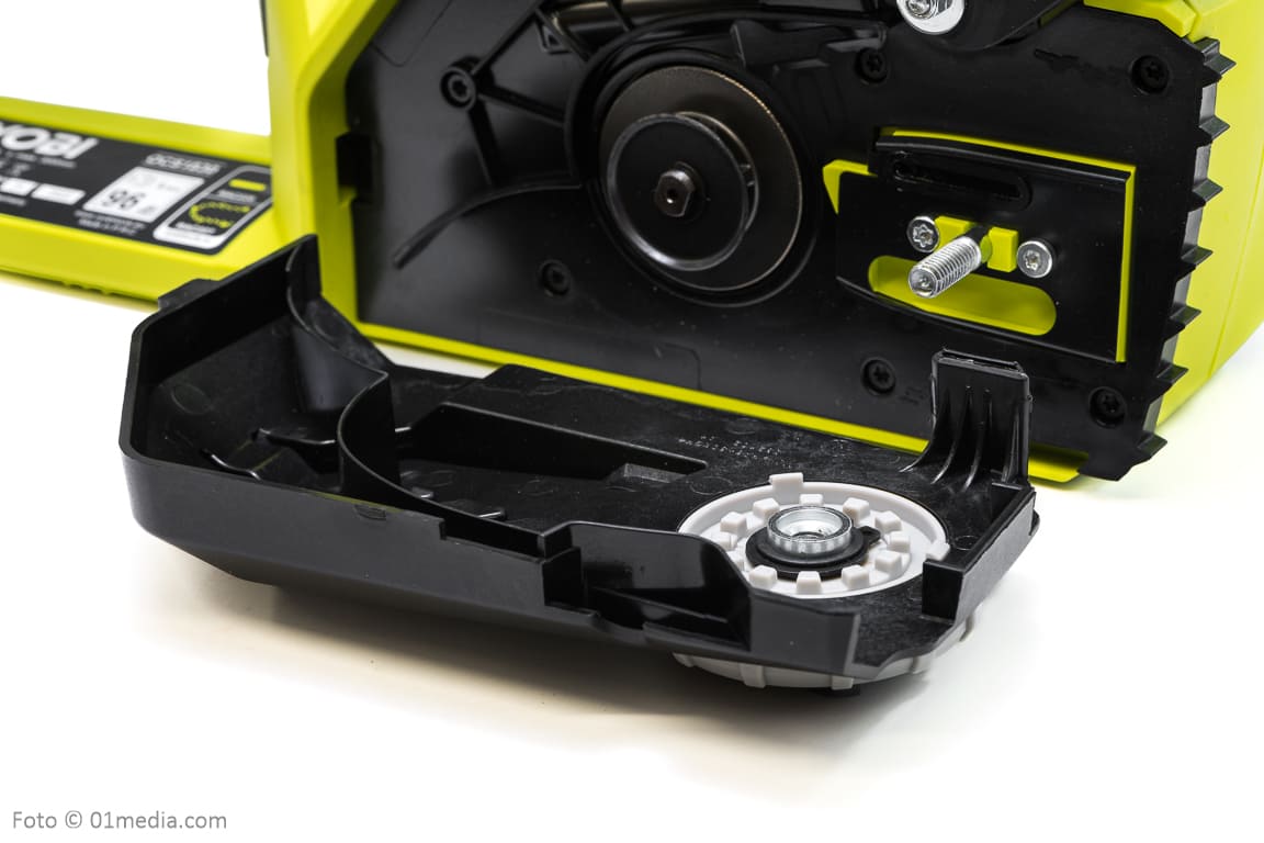 Battery-powered chainsaw One+, Ryobi