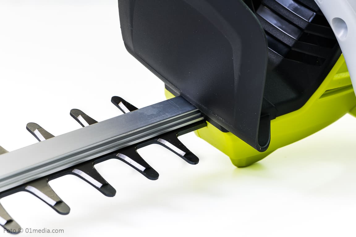 Häcksax 60 cm, utan batteri, Ryobi