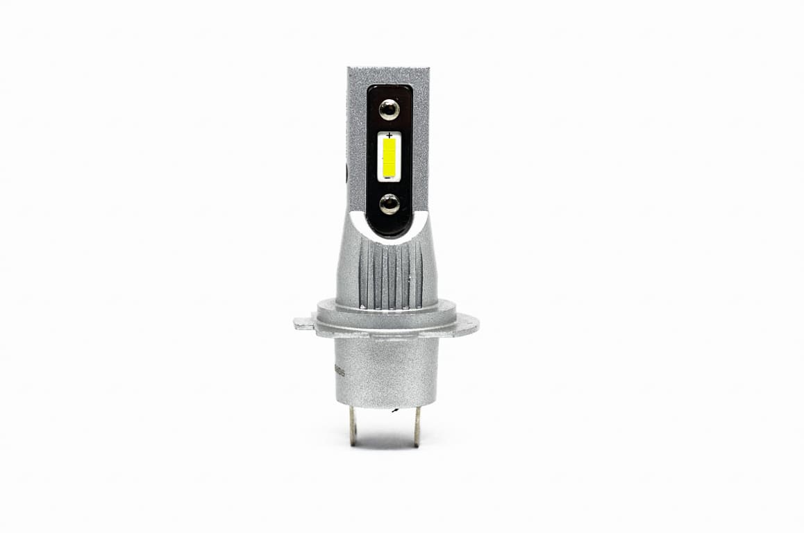 H7 CSP LED, CE E9 certifierade, 4000 LM 6000K CANBUS, 2 lampor - för VW Pasat B5 FL