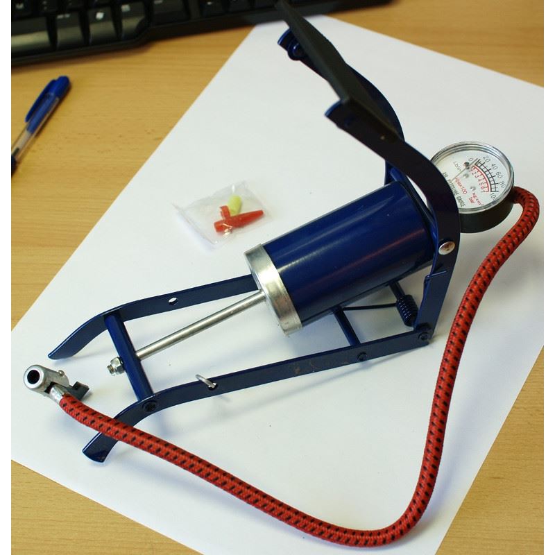 Foot Pump with Pressure Gauge, Beast
