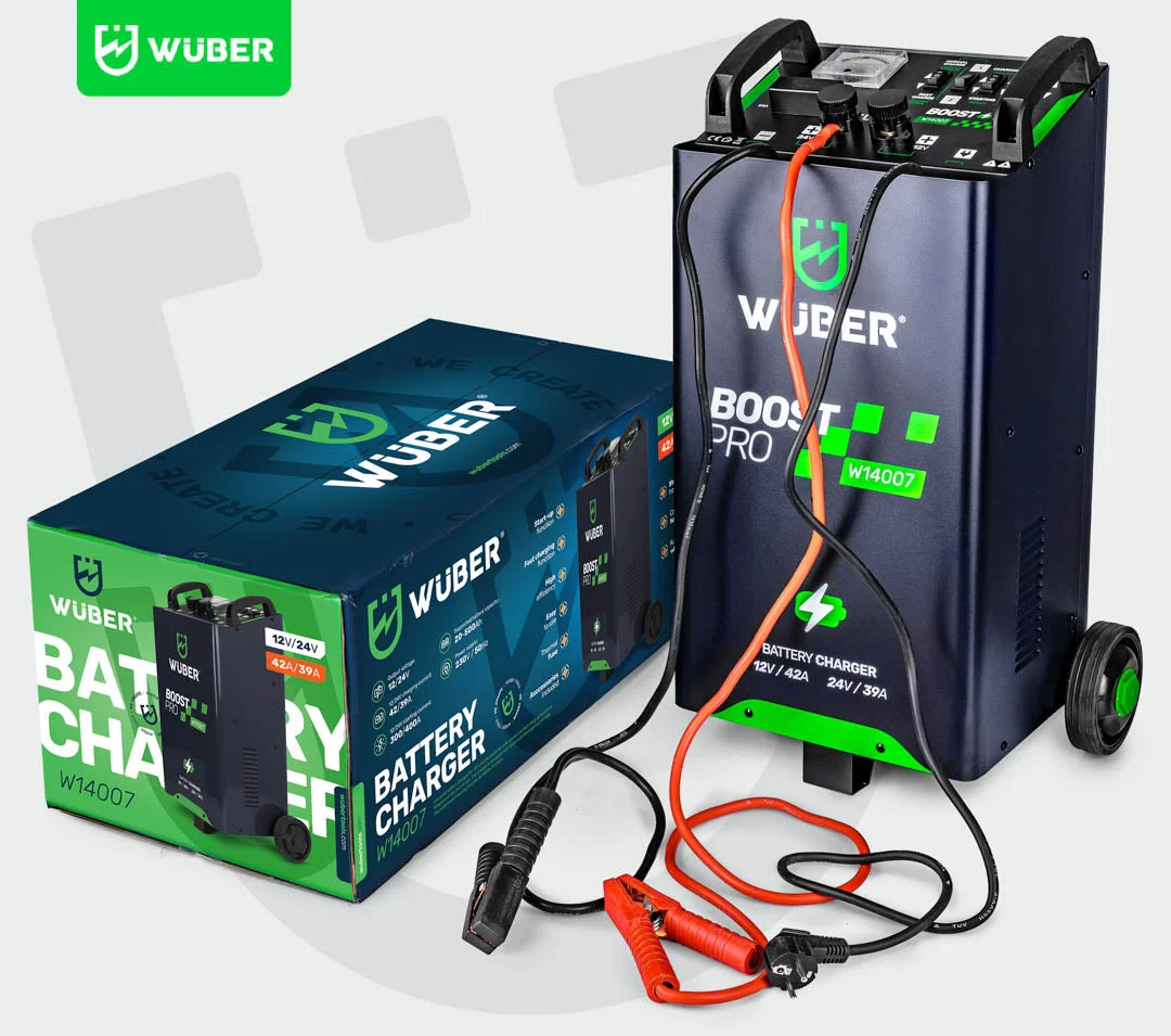 Batteriladdare med start 42 A 12/24 V