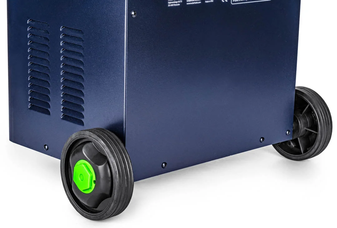Batteriladdare med start 42 A 12/24 V