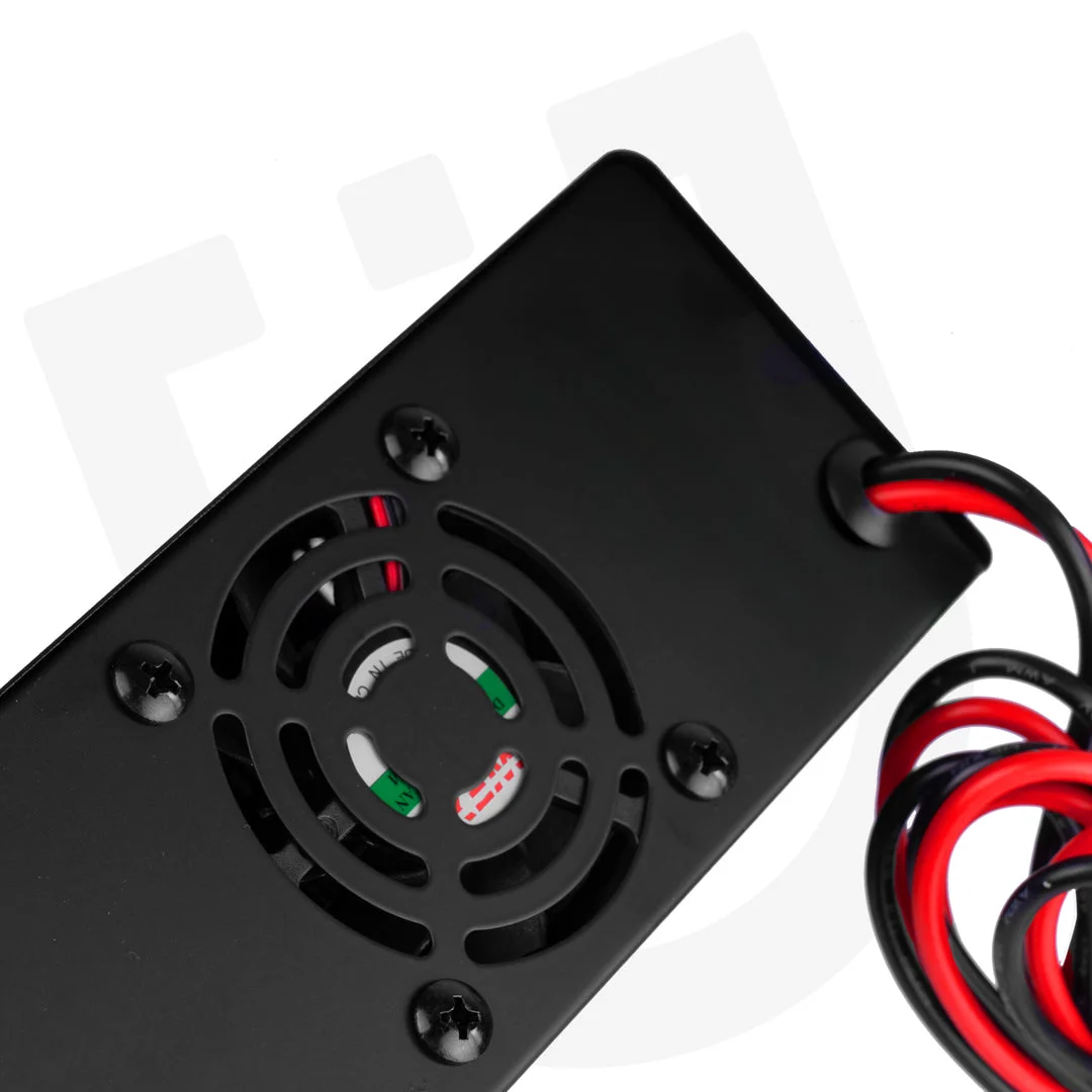 Battery Charger 12/24 V 10 A, 6–150 Ah